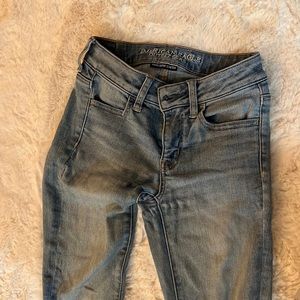 Very skinny low rise American Eagle jeans